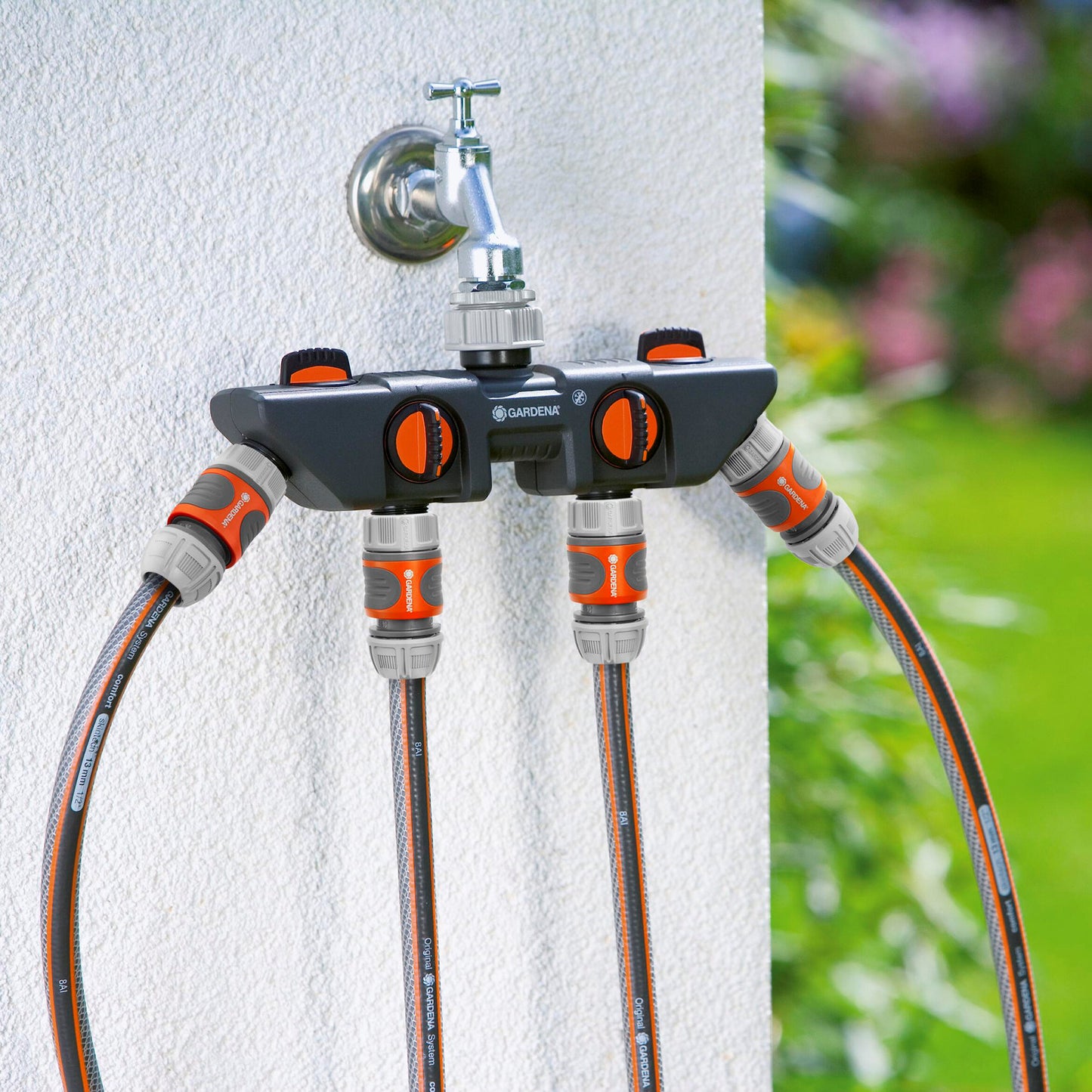 Gardena 4-way water distributor for ¾" and 1" taps, type 8194